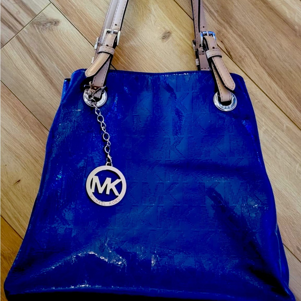 Michael Kors bag. Great condition
